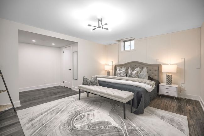 49 Benson Ave, House other with 6 bedrooms, 5 bathrooms and 7 parking in Mono ON | Image 32