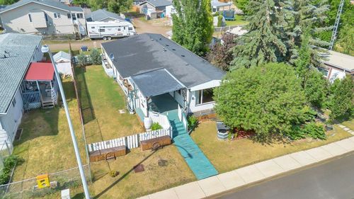 328 Fowler Street, Acme, AB, T0M0A0 | Card Image