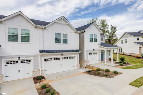 66 Galley Ln, Greenville, SC, 29607-4627 | Card Image