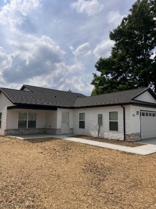 212 S Taylor, Holmesville, OH, 44633 | Card Image