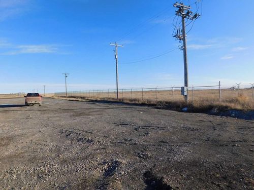 31 and 31A Leavings Street E, Granum, AB, T0L1A0 | Card Image