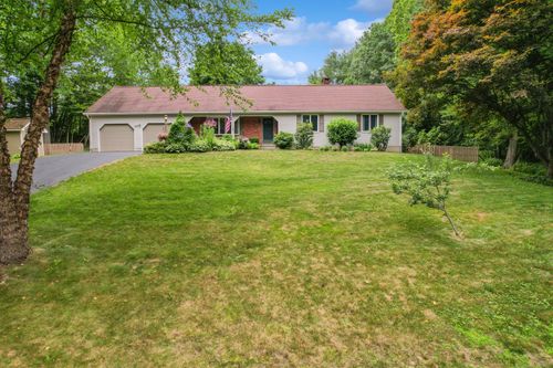 32 Carriage Dr, Burlington, CT, 06013-1306 | Card Image