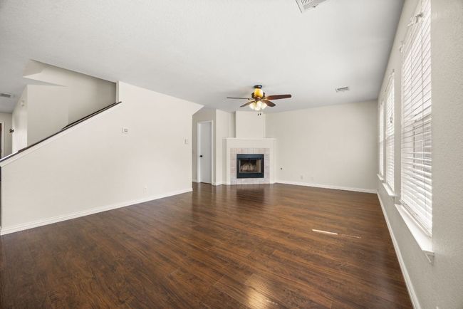 1322 Dove Haven Loop, House other with 4 bedrooms, 3 bathrooms and 4 parking in Cedar Park TX | Image 8