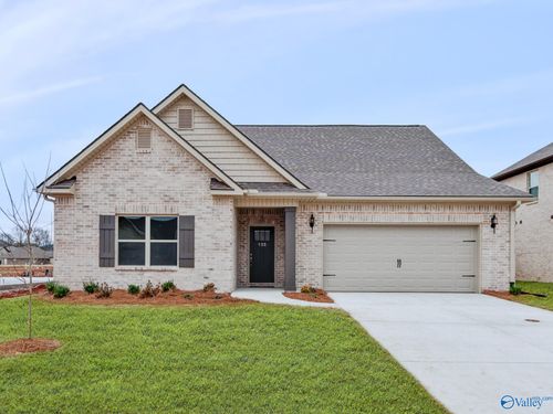 134 Hillis Ln, Hazel Green, AL, 35750-4700 | Card Image