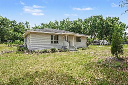 3810 Cooper Rd, Plant City, FL, 33565-4852 | Card Image