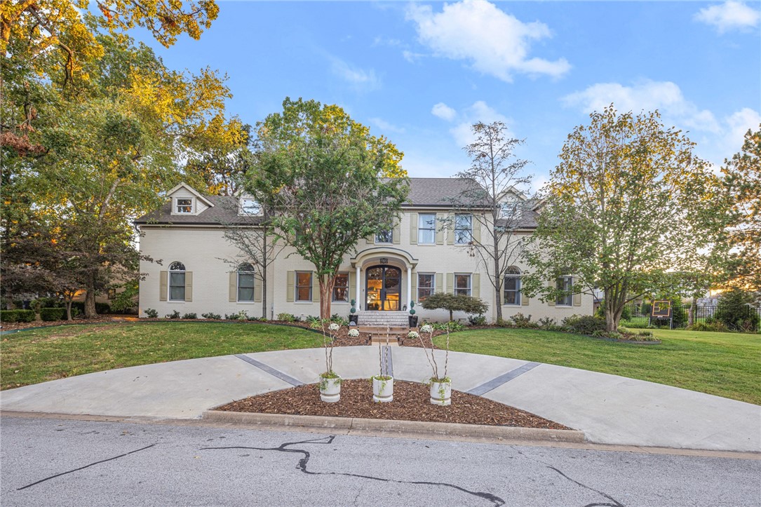 Wimbledon Way, Rogers, AR 72758