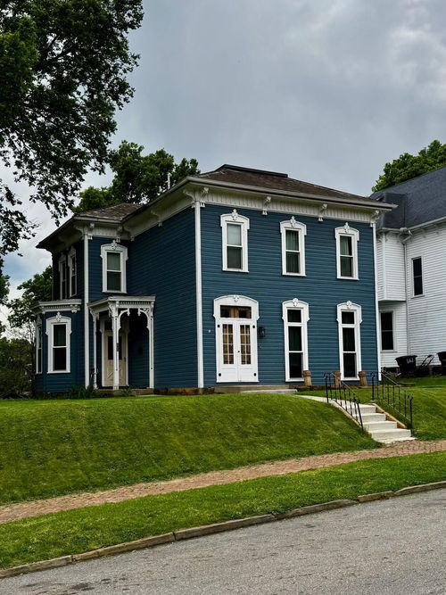 338 E Mulberry St, Lancaster, OH, 43130-3165 | Card Image