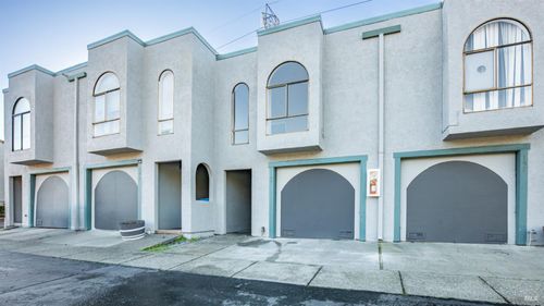 155 White Pine Drive, Vallejo, CA, 94591 | Card Image