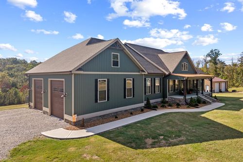 217 Rockhouse Rd, Hohenwald, TN, 38462-5191 | Card Image