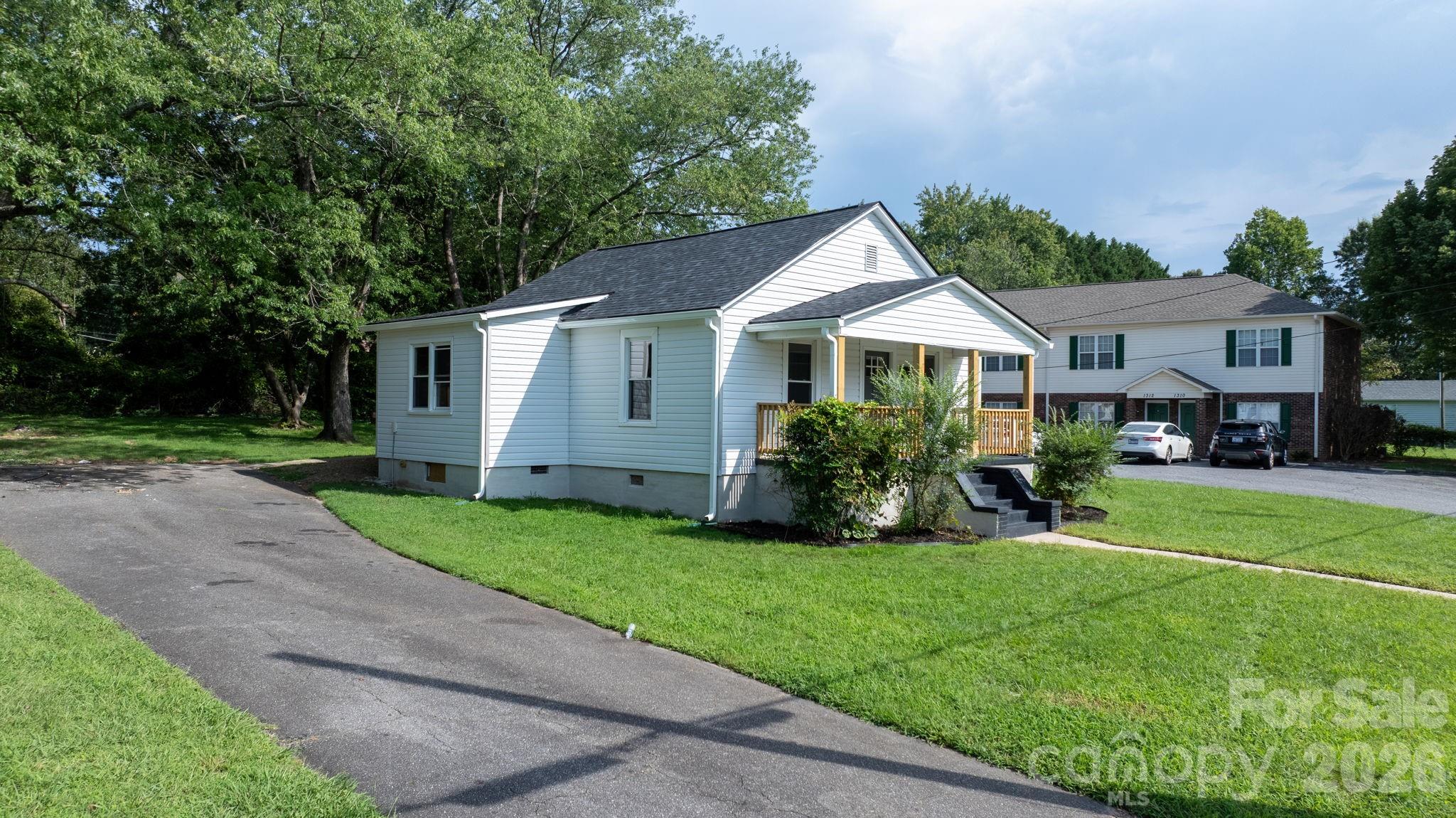 Residential in Hickory 5