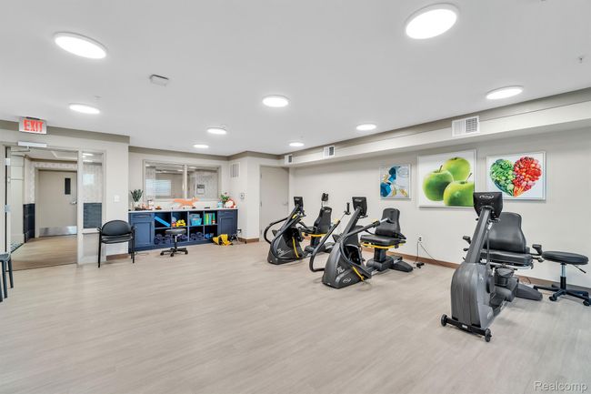APT-201 - 1957 S Telegraph Rd, Condo with 2 bedrooms, 2 bathrooms and null parking in Bloomfield Hills MI | Image 40