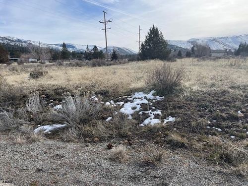 440 Rancho Circle Dr, Loyalton, CA, 96118-5727 | Card Image