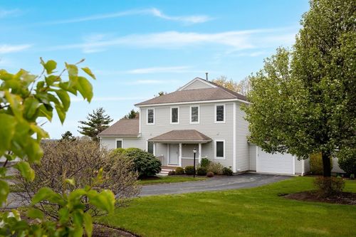 e-2 Beach Plum Ln, Bourne, MA, 02532 | Card Image