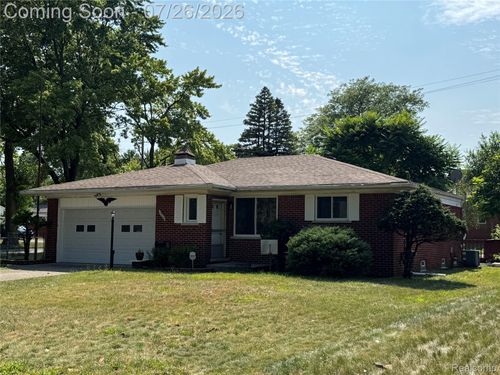 19980 Dorset St, Southfield, MI, 48075-3977 | Card Image