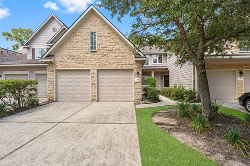 31 W Greenhill Terrace Pl, The Woodlands, TX, 77382-1609 | Card Image