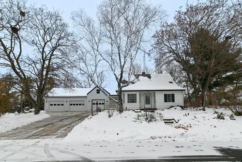 124 W Exchange Street, Mazomanie, WI, 53560 | Card Image