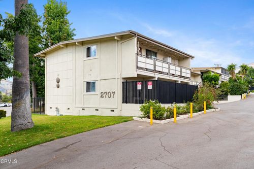 3-2707 Montrose Ave, Montrose, CA, 91020-1335 | Card Image
