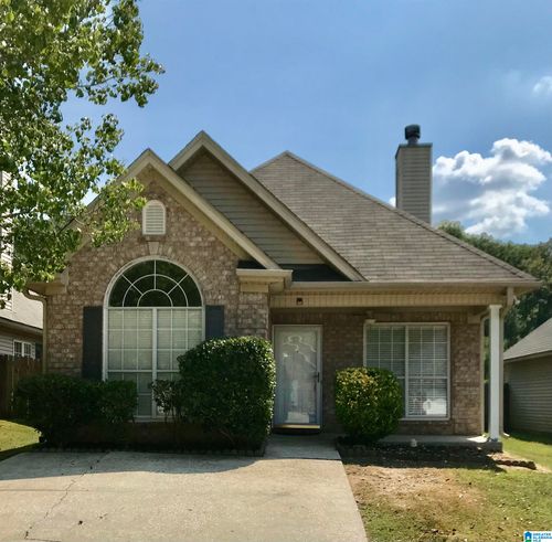 2460 Forest Lakes Ln, STERRETT, AL, 35147-8160 | Card Image