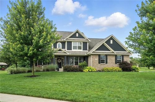 3133 Spillway Dr, Bellbrook, OH, 45305-8828 | Card Image