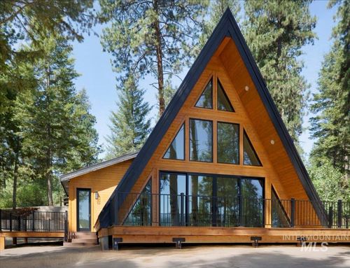 7 Moonglow Cir, Garden Valley, ID, 83622-5228 | Card Image