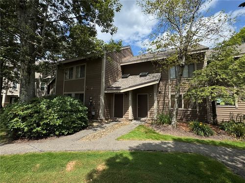 1206 Forbes Ln, Hidden Valley, PA, 15502 | Card Image
