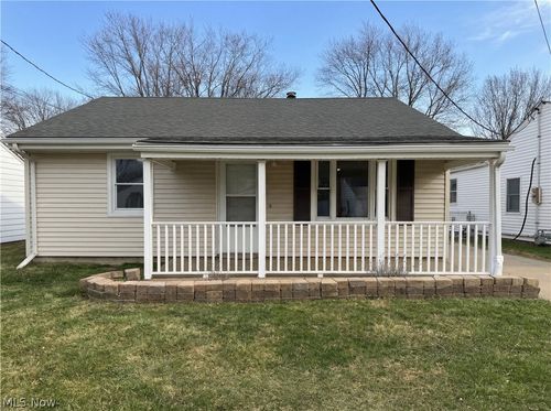 409 Wesley Ave, Elyria, OH, 44035-4131 | Card Image