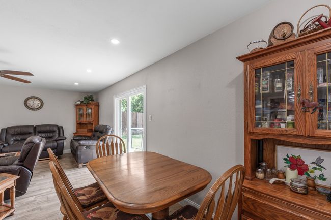 3005 Hillcrest Dr, House other with 3 bedrooms, 2 bathrooms and null parking in Corsicana TX | Image 9