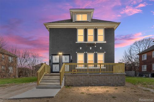 3217 Elmhurst St, Detroit, MI, 48206-1019 | Card Image