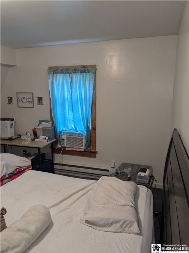 650 Barrows St, House other with 3 bedrooms, 2 bathrooms and null parking in Jamestown NY | Image 15