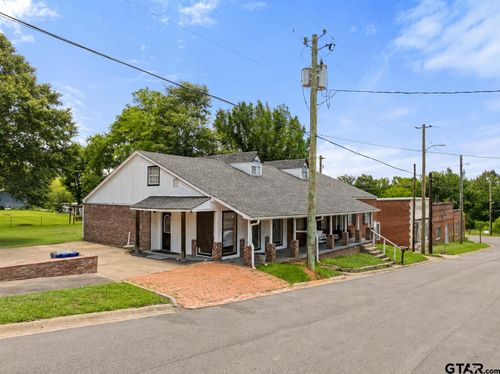 110 Church St, Winona, TX, 75792-4802 | Card Image