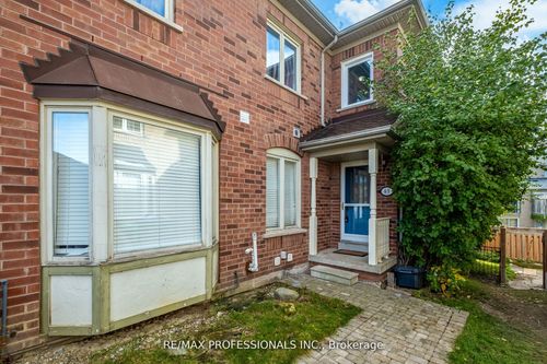 65 Hickorybush Ave, Brampton, ON, L6R1C8 | Card Image