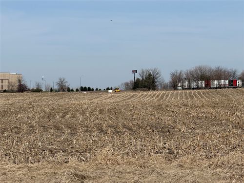 305 9th St Ne Aka 54th Avenue Ne, Altoona, IA, 50009 | Card Image