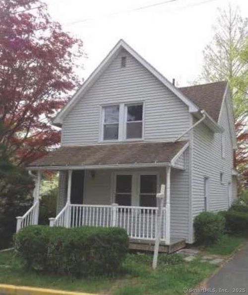 11 Huber Ave, Middletown, CT, 06457-3716 | Card Image