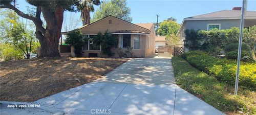 2403 N Lamer St, Burbank, CA, 91506 | Card Image