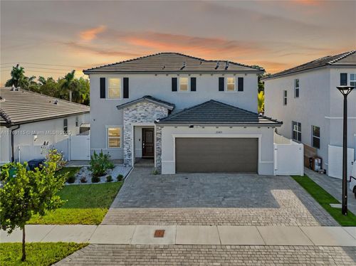 21421 Sw 127th Ct, Miami, FL, 33177-5552 | Card Image