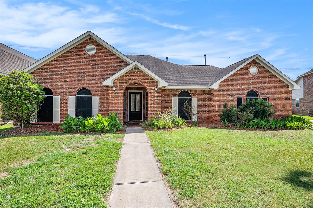 Kaufman Ave, Pearland, TX 77584