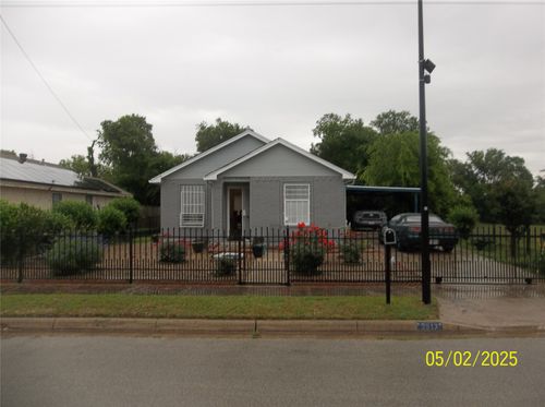 2917 Dillard St, Fort Worth, TX, 76105-4568 | Card Image