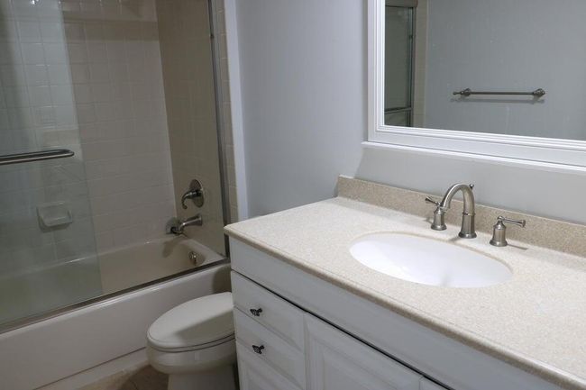 APT-401 - 3507 Village Blvd, Condo with 2 bedrooms, 2 bathrooms and null parking in West Palm Beach FL | Image 12