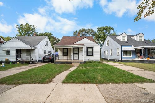 12421 E State Fair St, Detroit, MI, 48205-1660 | Card Image