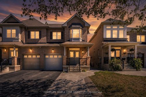 29 Gower Cres, Brampton, ON, L6R0Y1 | Card Image