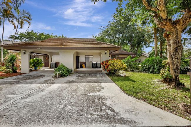 10088 Shadywood Pl, Condo with 2 bedrooms, 2 bathrooms and null parking in Boynton Beach FL | Image 25
