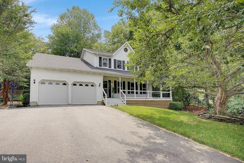 48 Radcliffe Dr, Huntingtown, MD, 20639-8701 | Card Image