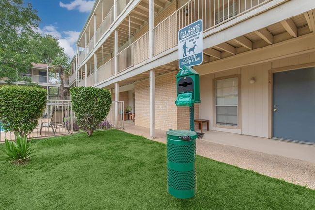 APT-316 - 6008 N Lamar Blvd, Condo with 1 bedrooms, 1 bathrooms and 1 parking in Austin TX | Image 12