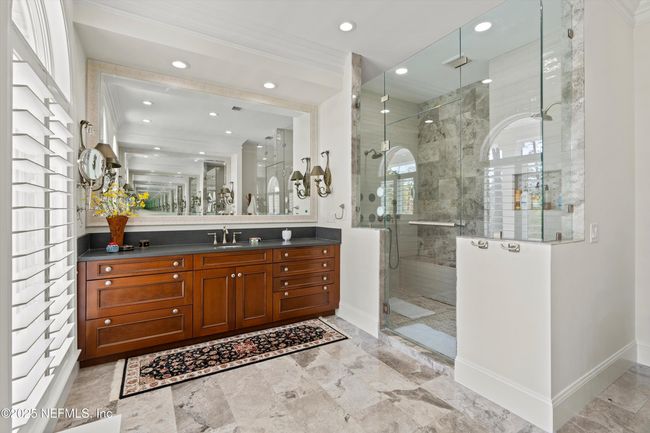 Primary Bathroom | Image 52