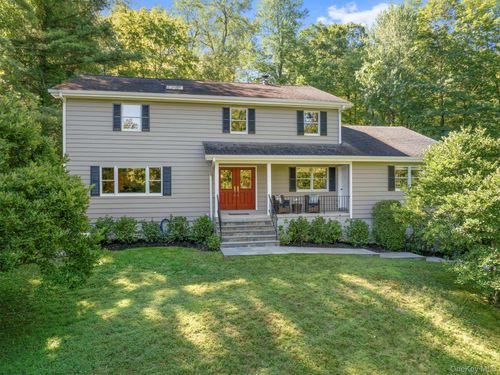35 Whitlaw Ln, Chappaqua, NY, 10514-1005 | Card Image