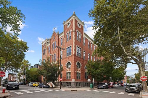 apt-g02-305 Whiton St, Jersey City, NJ, 07304-7011 | Card Image