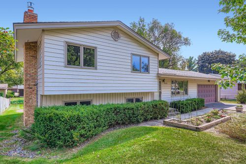 2345 Stinson Blvd, New Brighton, MN, 55112-5019 | Card Image