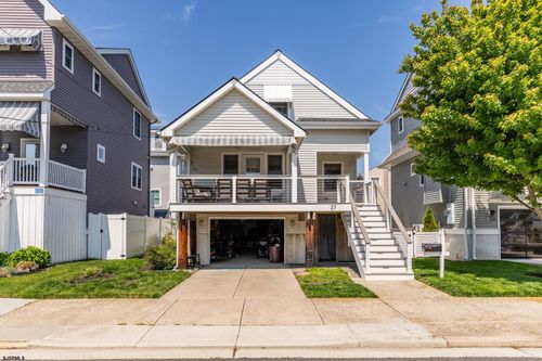 37 Bayonne Pl, Ocean City, NJ, 08226-2915 | Card Image