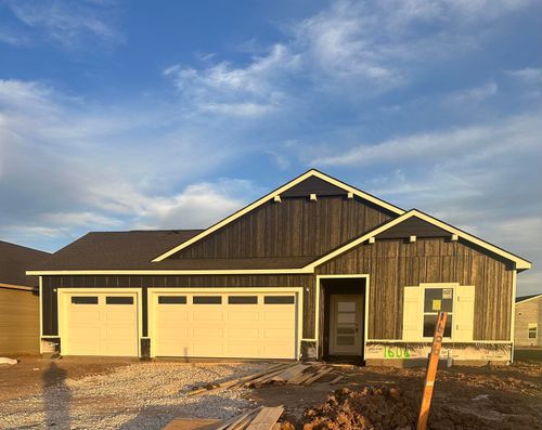 1606 N Topaz Ln, Mulvane, KS, 67110 | Card Image