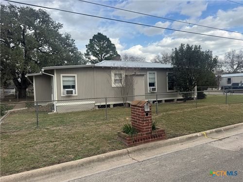 312 Keller St, Cuero, TX, 77954-4540 | Card Image